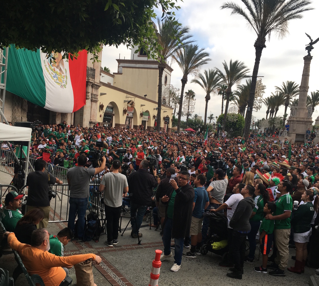 Audio La Fans Of Mexico S World Cup Team Disointed By Loss To Audio La Fans Of Mexico S World Cup Team Disointed By Loss To Brazil 89 3 Kpcc