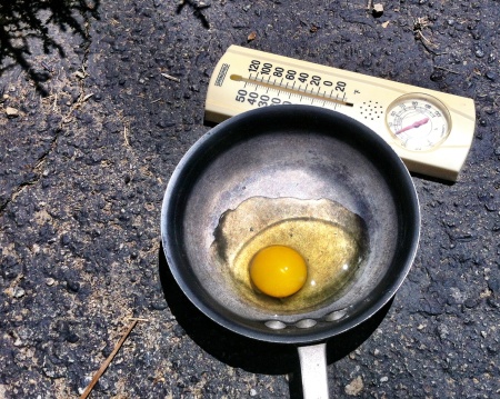 egg fry sidewalk