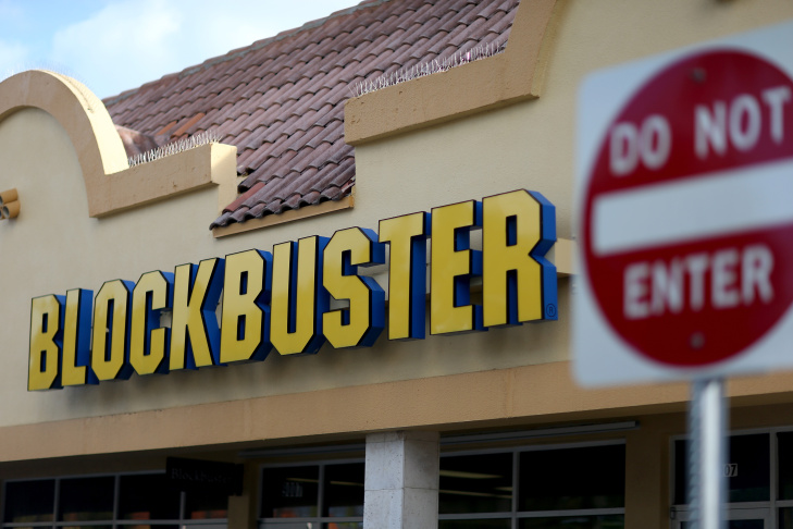Blockbuster To Close All Its Remaining Stores