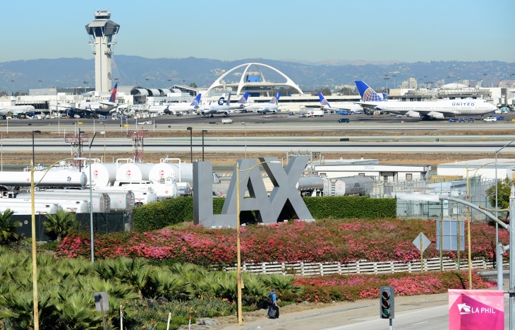 US-CRIME-SHOOTING-AIRPORT