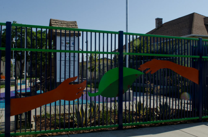 Pocket Park - 49th St