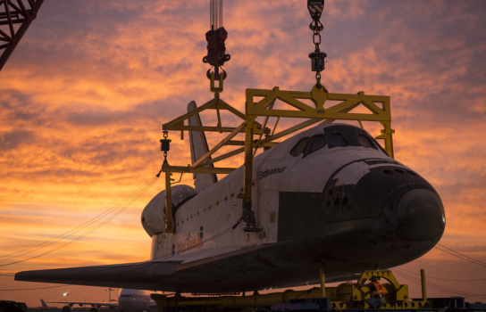 Space Shuttle Endeavour Offload at LAX