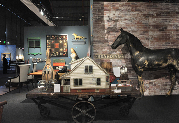 Los Angeles Antiques Art + Design Show