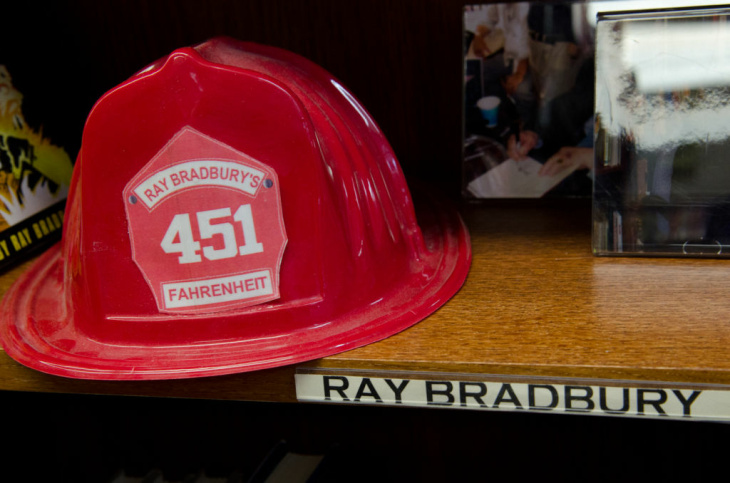 Ray Bradbury