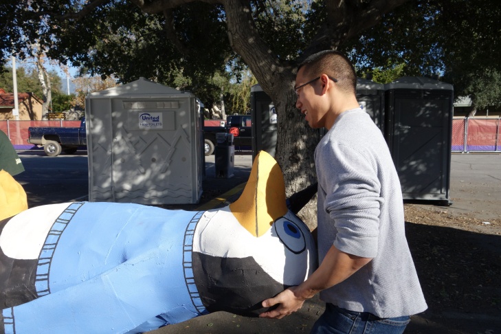 Cal Poly Rose Float penguin