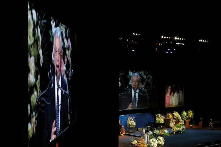 Buss Memorial - 5
