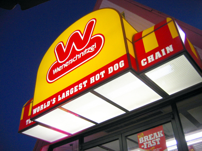 Weinerschnitzel