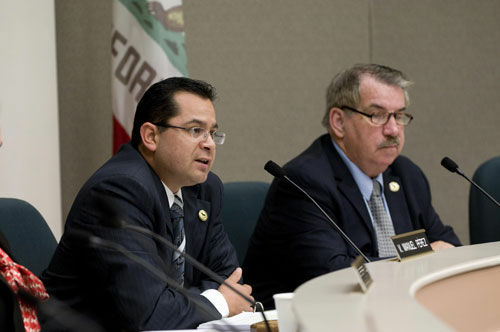Manuel Perez speaks at an assembly hearing. Perez is one of the bill's supporters.