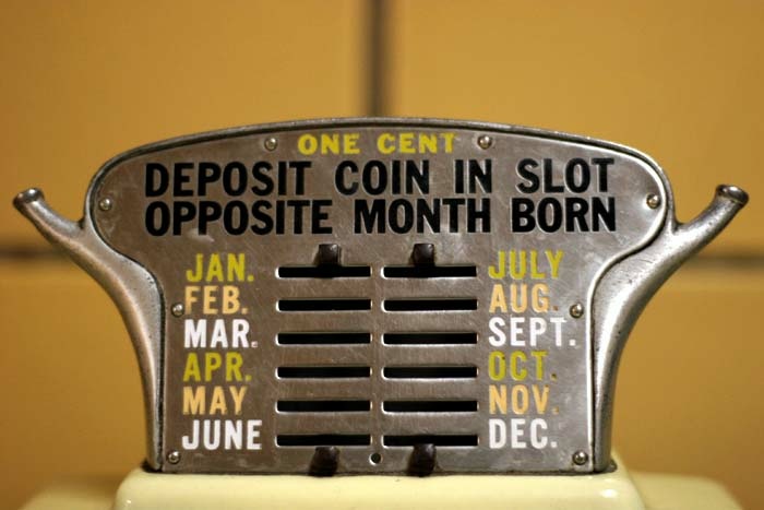coin slot metal toaster