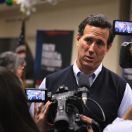 Santorum Rises In Polls As He Continues Iowa Campaign