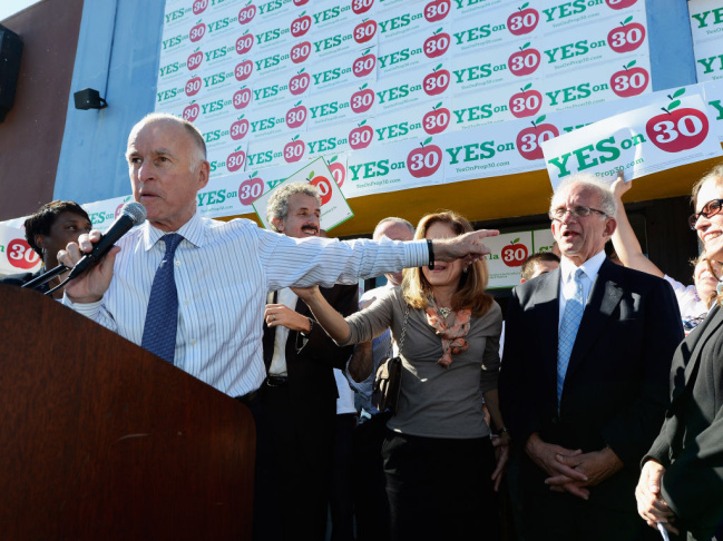 Jerry Brown Attends Rally In Support Of Proposition 30