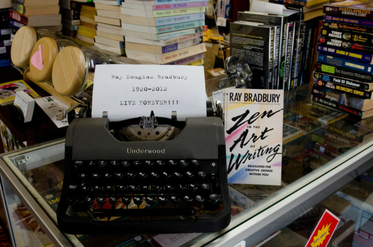 Ray Bradbury