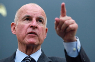 California Attorney General and Democratic candidate for governor Jerry Brown gestures during a news conference August 31, 2010 in Oakland, California.