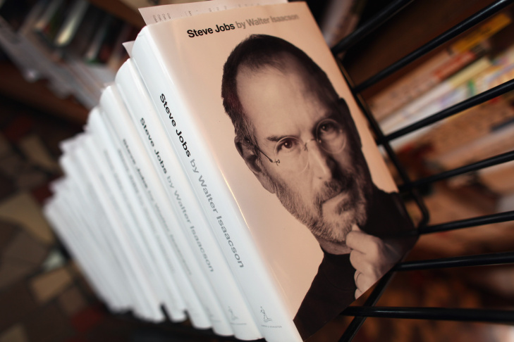 Anticipated Biography Of Steve Jobs Goes On Sale