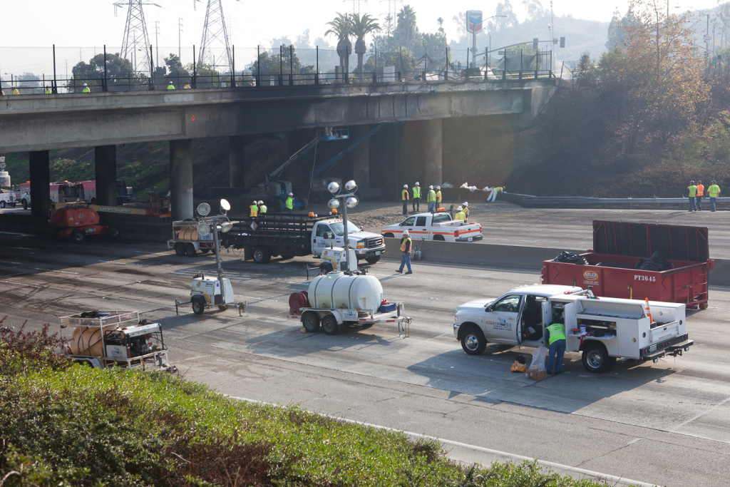 60 Shutdown Traffic Jammed Bridge Demolition Expected 89 3 Kpcc