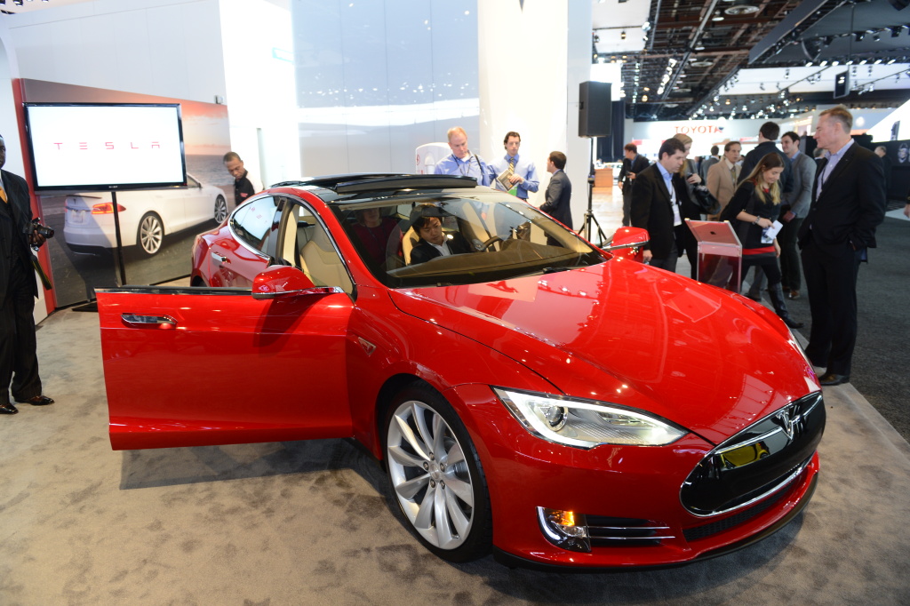 Airtalk Bill Seeks To Limit Electric Vehicle Rebates Low Airtalk Bill Seeks To Limit Electric Vehicle Rebates Low Income Californians 89 3 Kpcc
