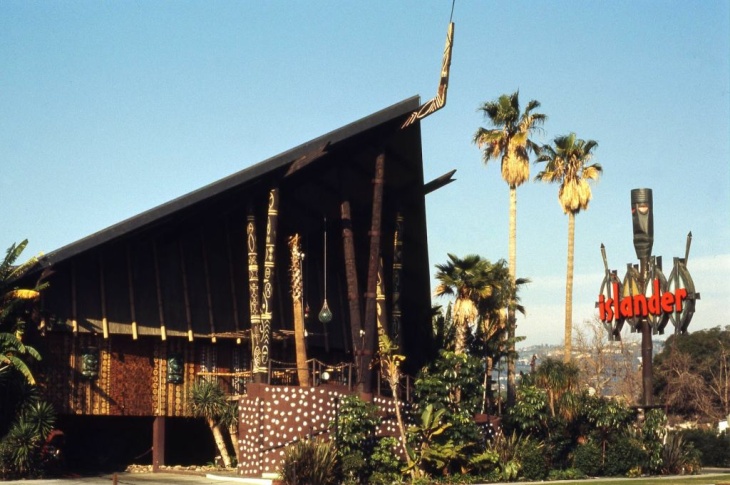 Islander Vintage LA