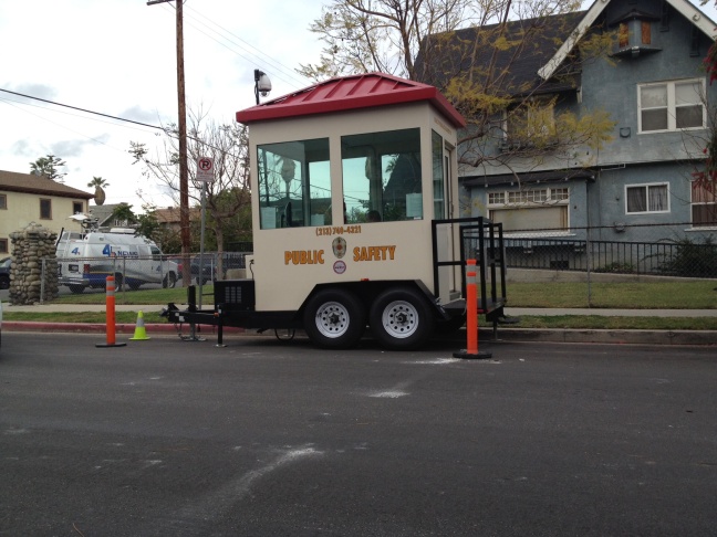 USC DPS security kiosk near the crime scene