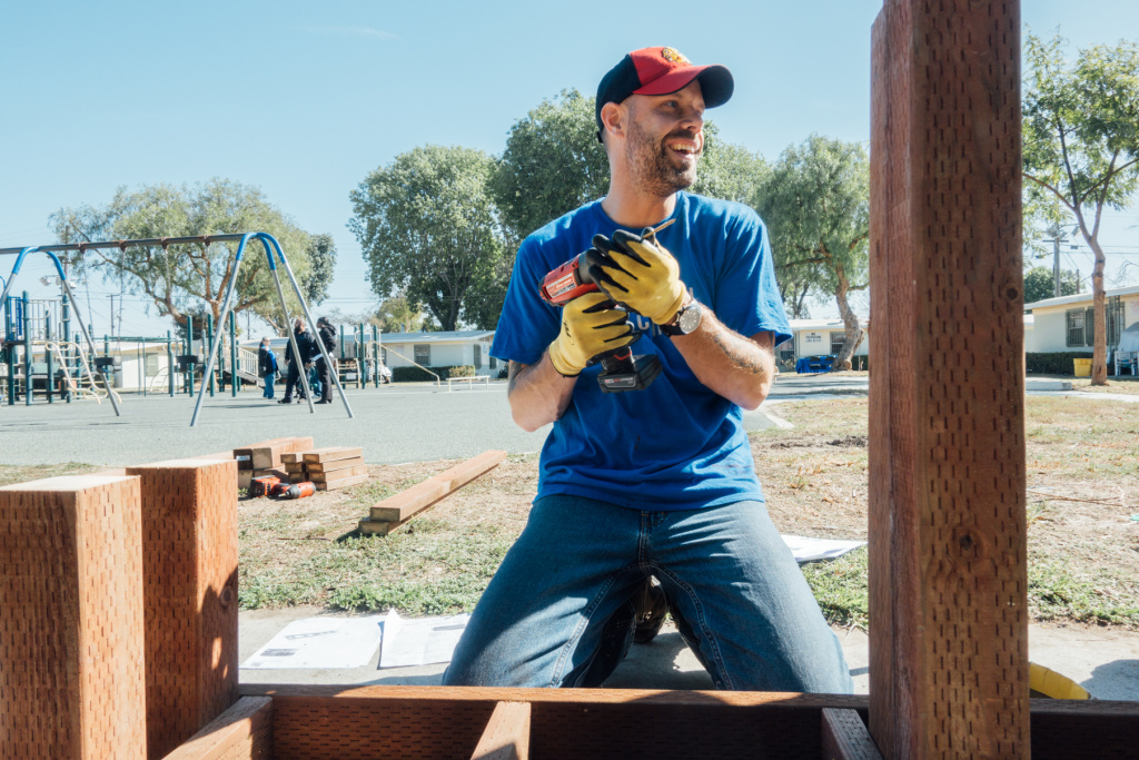 The Mission Continues Tony Worley The Mission Continues volunteer Tony Worley wields a drill during a playground revitalization project at Gonzaque Village in Watts.