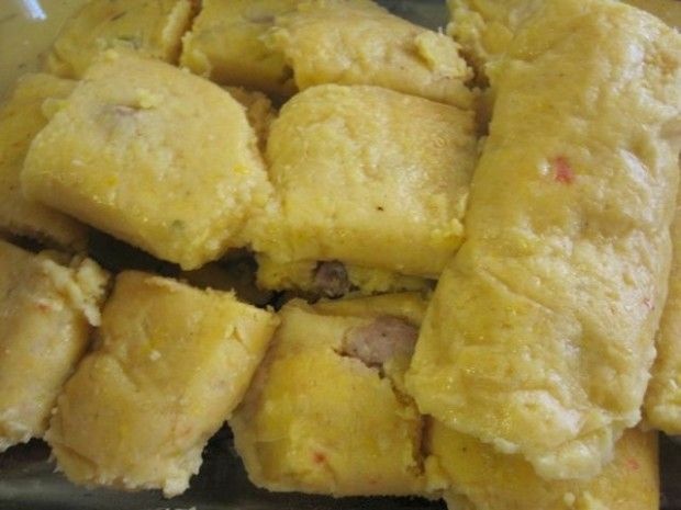 Cuban-style tamales on Noche Buena, December 24, 2010