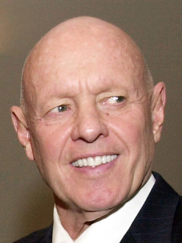 Stephen R. Covey, the motivational speaker best known for the book The Seven Habits of Highly Effective People, died Monday, July 16, 2012 in Idaho three months after a serious bicycle accident in Utah. He was 79.