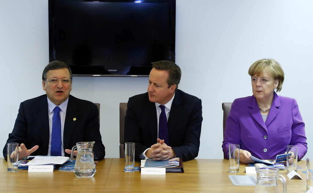 BELGIUM-EU-SUMMIT-INTELLIGENCE-US (From L) European Commission president Jose Manuel Barroso, Britsh Prime Minister David Cameron and German Chancellor Angela Merkel attend a meeting entitled 'Cut EU Red Tape' during the European Union Summit of Heads of States held at the European Union Council building in Brussels on October 25, 2013.