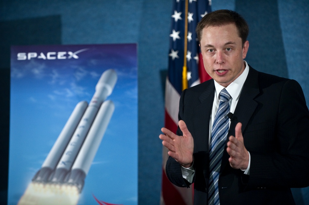 SpaceX CEO Elon Musk unveils the Falcon SpaceX CEO Elon Musk unveils the Falcon Heavy rocket at the National Press Club in Washington D.C. on April 5, 2011.