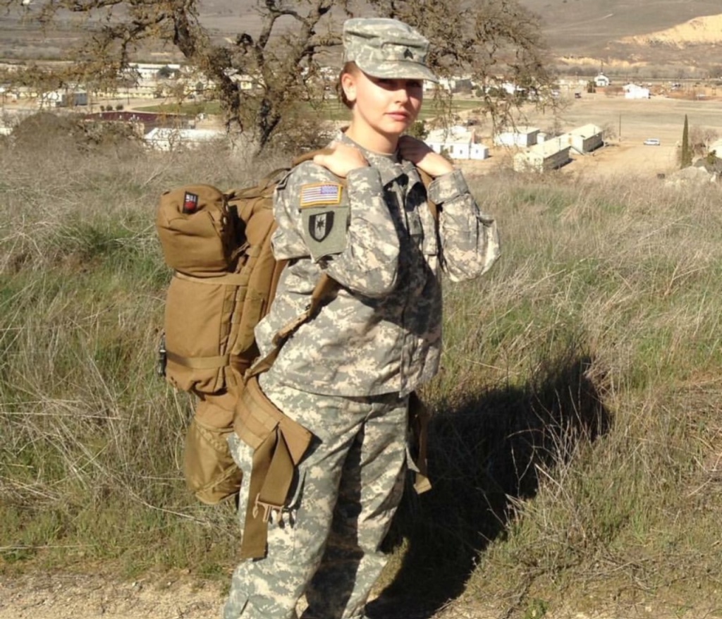 Denise Berry Army 2011 Army combat medic Denise Berry at Fort Hunter Liggett in 2011. Berry worked in three different prisons in Iraq, on one ambulance team, and in an emergency room. She joined the army in 2007.