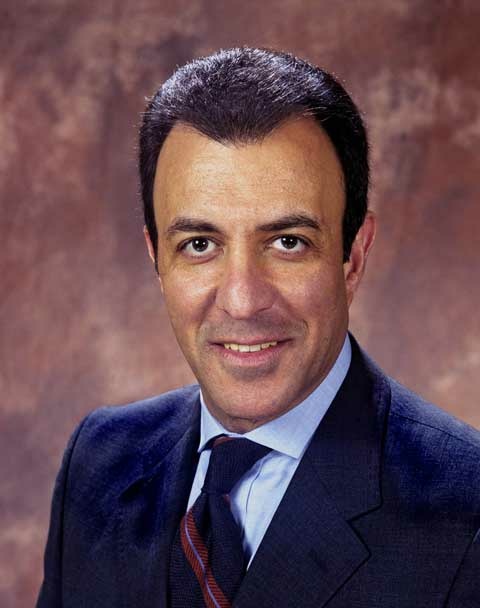 David Nahai resigned as head of the Los Angeles Department of Water and Power to serve as a senior advisor to former President Clinton's Climate Initiative.