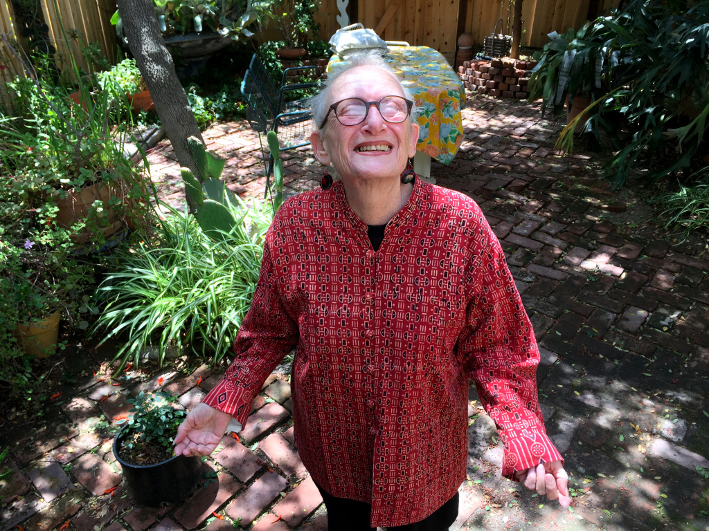 Phyllis Lutjeans, 85, the TV talk show host Phyllis Lutjeans, 85, the TV talk show host