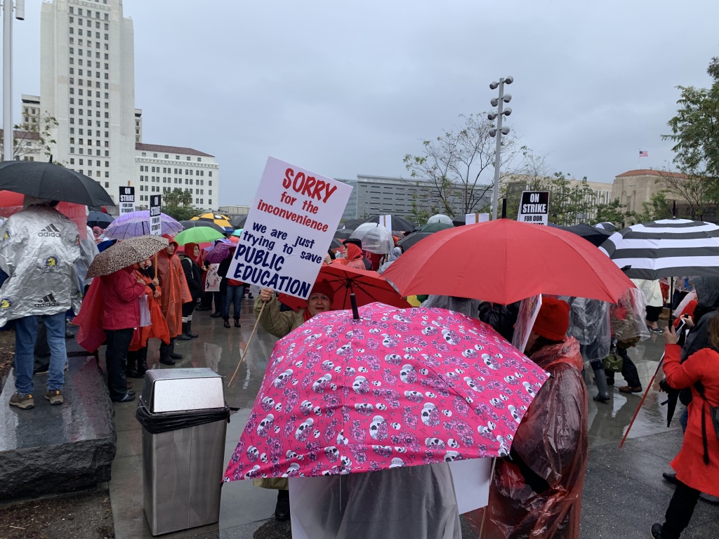The LA School Police estimate 20,000 demonstrators were in attendance. The LA School Police estimate 20,000 demonstrators were in attendance.