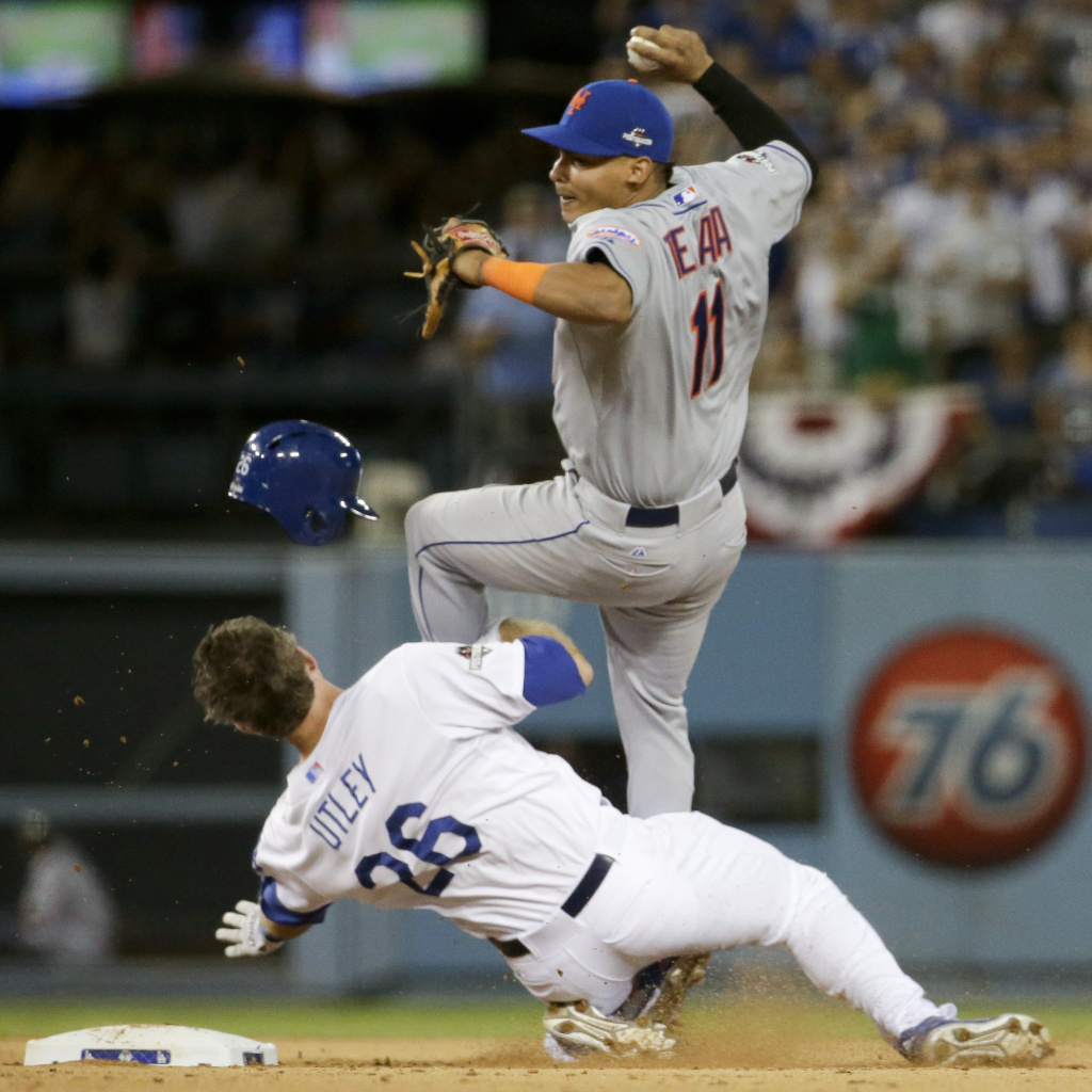 Dodgers' Utley, suspended for reckless slide, is eligible to play