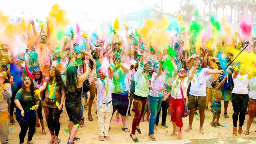 Revelers at Holi on the Beach at Redondo Beach in 2017 Revelers at Holi on the Beach at Redondo Beach in 2017