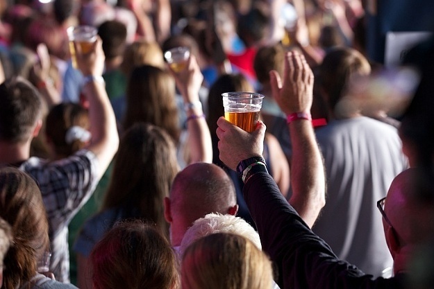 Beer and Hymns is an event at the annual Greenbelt Festival in London. Since 1974, Greenbelt has brought people together to explore faith, arts and justice issues.