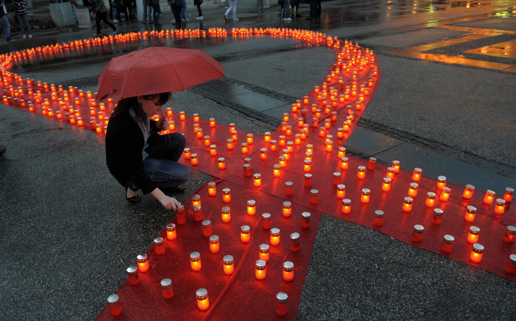 SERBIA-AIDS-MEMORIAL