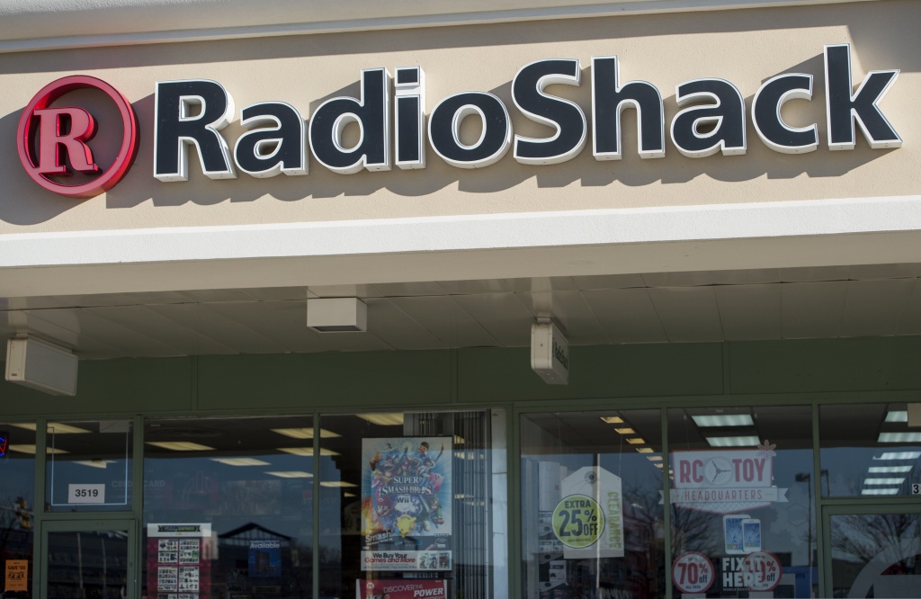 Radio Shack files for bankruptcy, plans deal with Sprint 89.3 KPCC