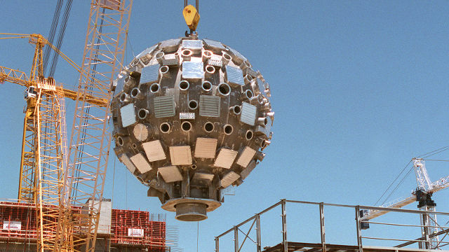 NIF NIF's 192 lasers culminate inside this target chamber, which contains the hohlraum.