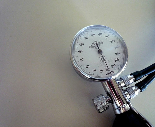 A new report from the Centers for Disease Control and Prevention says black and Latino people are less likely to have their high blood pressure under control.