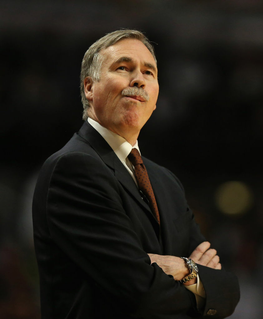 Los Angeles Lakers v Chicago Bulls Head coach Mike D'Antoni of the Los Angeles Lakers reacts during a game against the Chicago Bulls at the United Center on January 21, 2013 in Chicago, Illinois.
