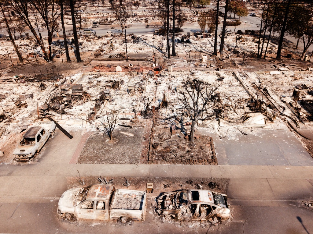 TOPSHOT-US-FIRE-CALIFORNIA Fire damage is seen from the air in the Coffey Park neighborhood of Santa Rosa on Oct. 11, 2017.