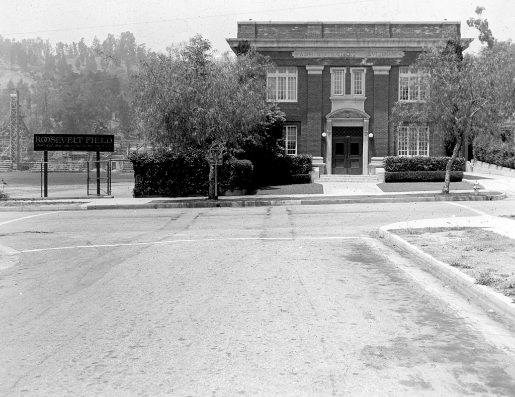 Take Two Former South Pasadena Students Recall 1940 Murder Spree 89 3 KPCC