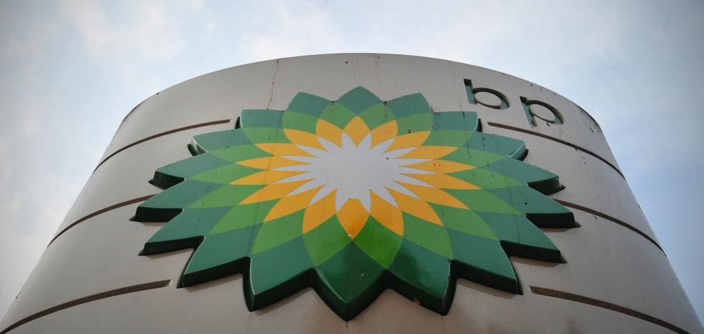 BRITAIN-ENERGY-COMPANY-EARNINGS-BP A sign for a BP filling station is pictured in central London on October 30, 2012. BP posted earnings far stronger than expected and hiked its dividend as the British energy giant prepared for a new Russia adventure after being rocked by the devastating Gulf of Mexico oil spill.