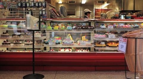 Facing grocery strikes, shoppers with options The U.S. Labor Department said Wednesday more expensive food and soda helped drive up a measure of U.S. wholesale prices in January, though overall, inflation stayed tame.