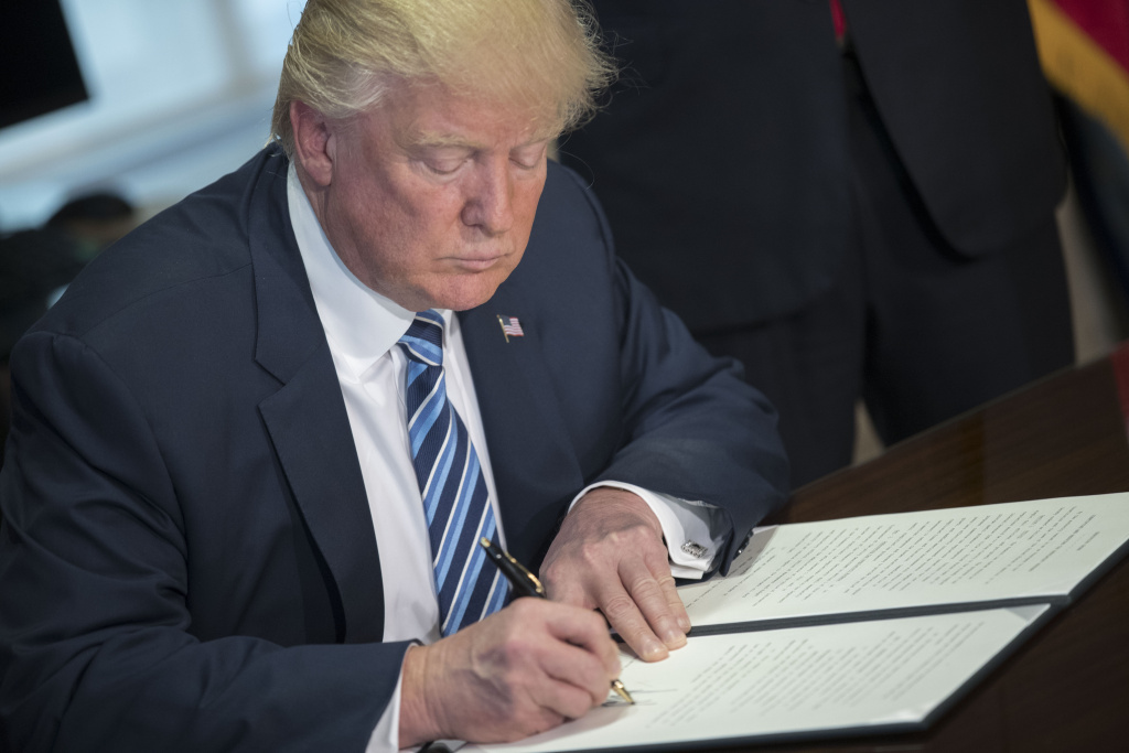 Trump pushes for corporate tax reduction Trump pushes for corporate tax reduction