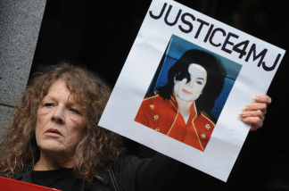 File photo: Michael Jackson fans call for justice outside the Los Angeles Superior Court before Doctor Conrad Murray's second court appearance on an involuntary manslaughter charge relating to the death of Michael Jackson, in downtown Los Angeles on April 5, 2010.