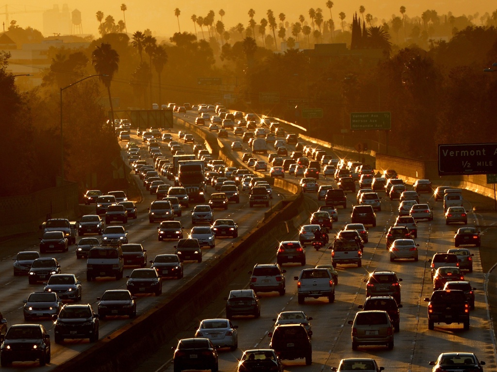 Traffic clogs the 101 Freeway in Los Angeles. Traffic clogs the 101 Freeway in Los Angeles.