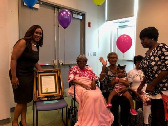 Audio: Hester Ford, Oldest Living American, Dies At 115 (Or 116) - Vimarsana News