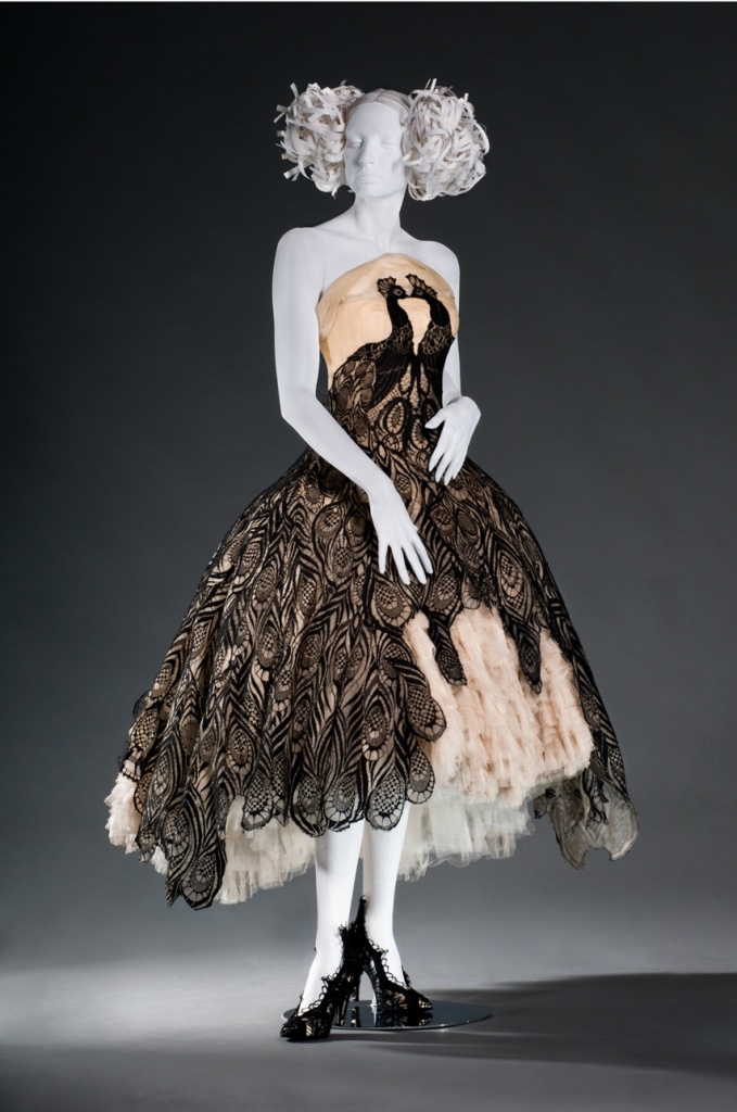Alexander McQueen’s iconic peacock dress, Fall/Winter 2008-09, silk organza, tulle & lace. (Credit: Brian Sanderson/FIDM)