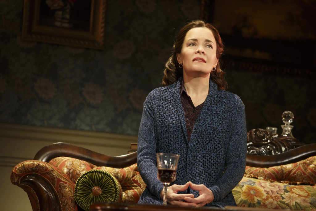 Susan Moniz as the mother in the national tour of “Fun Home.” Susan Moniz as the mother in the national tour of “Fun Home.”
