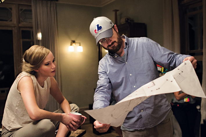 mother! Jennifer Lawrence and director Darren Aronofksy on the set of 'mother!'